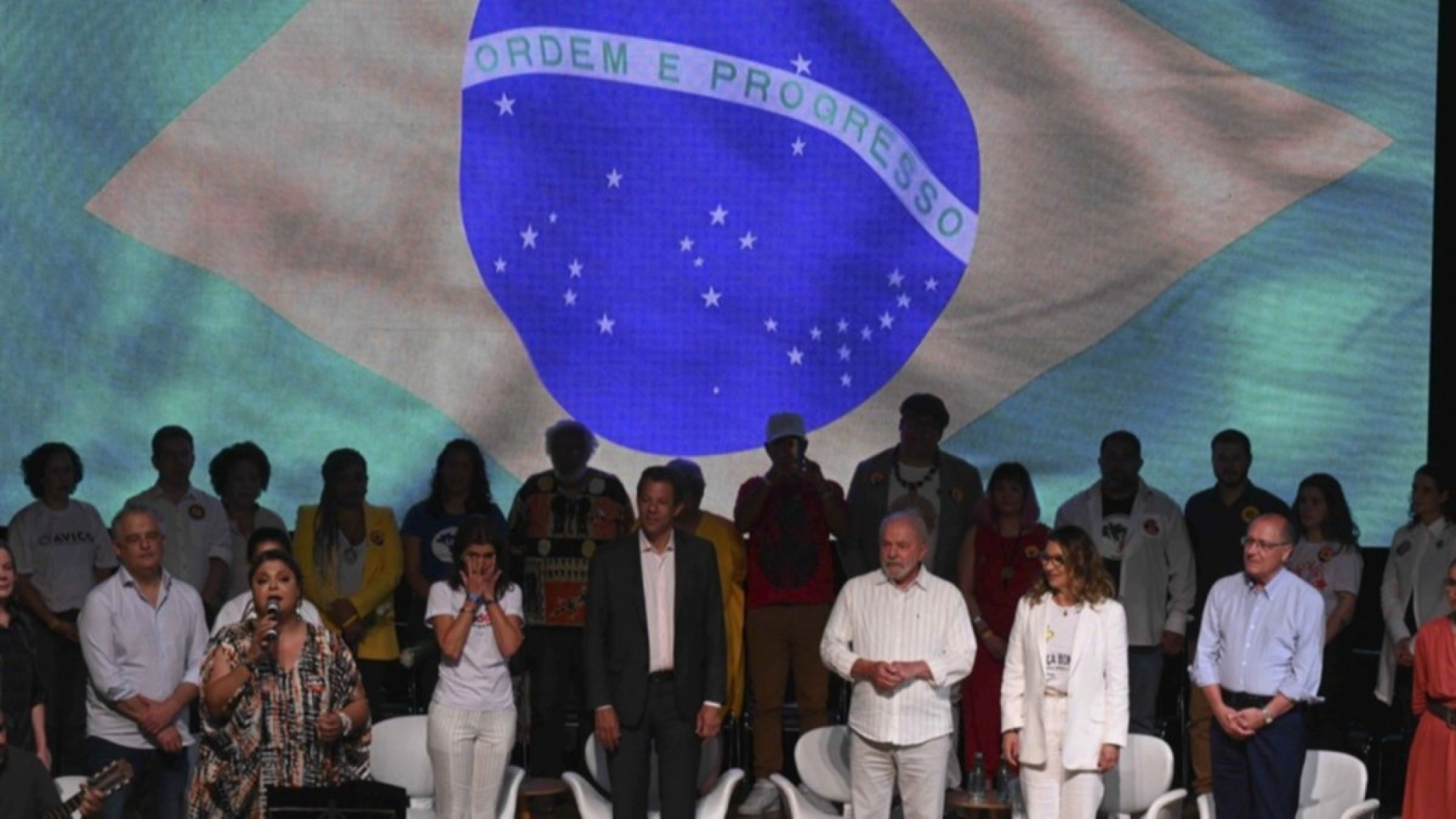 Elecciones en Brasil: Lula mantiene diferencia, a una semana del balotaje